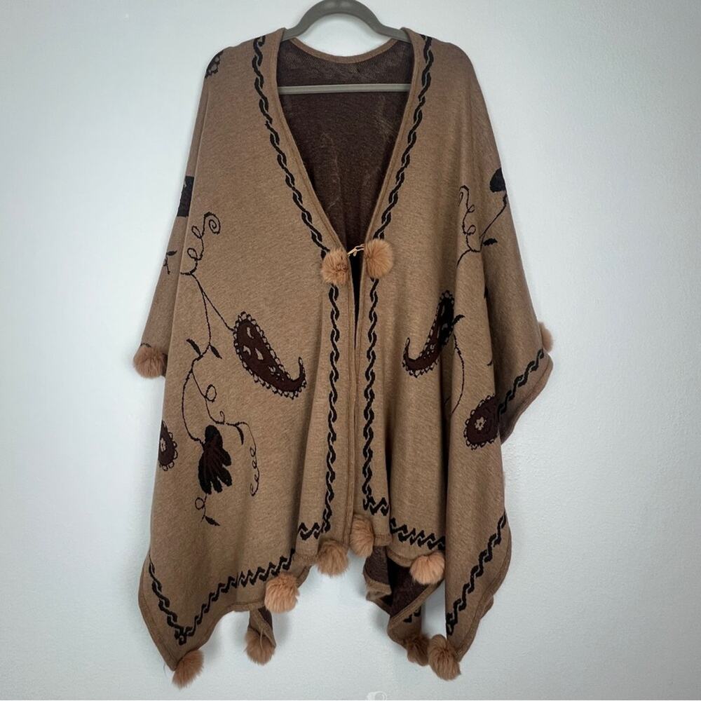 Brown Tan Boho Blanket Poncho Fur Puffs Cottage Paisley Western